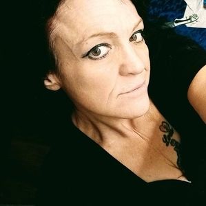 Meet your Posher, Traci